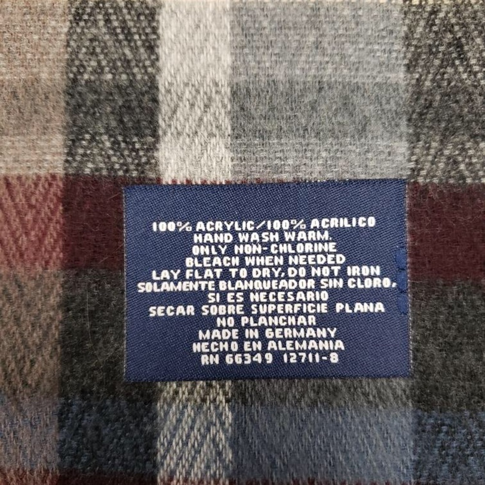 Scarf - Picture 5 of 5